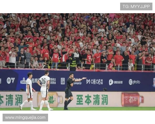 亚冠精英联赛焦点战成都蓉城客场鏖战首尔FC双方互交白卷握手言和